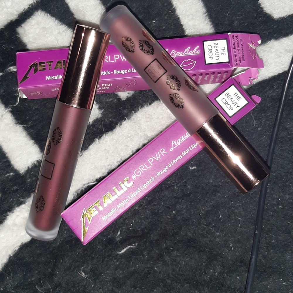 Metallic Matte Lipstick